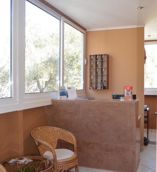 هتل Villa Kruna Lux