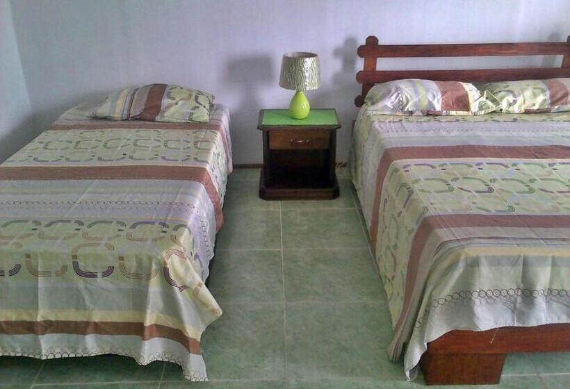 هتل Posada Donde Pilo Avila