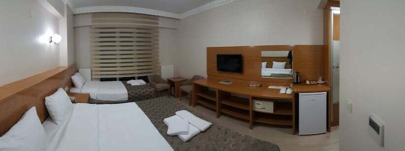 فندق Umur