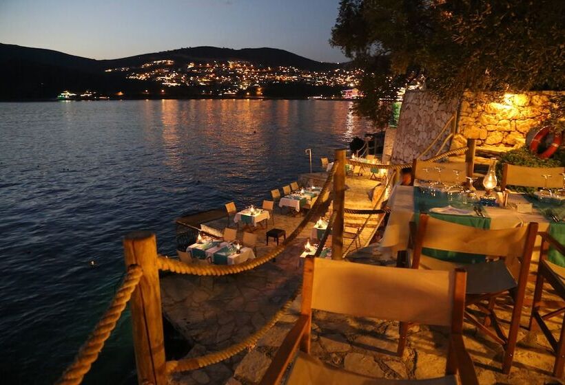هتل Villa Mahal   Adults Only
