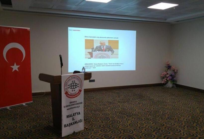 هتل Yze Pırlanta