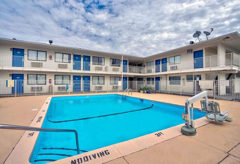 Motel 6 lumberton, Nc