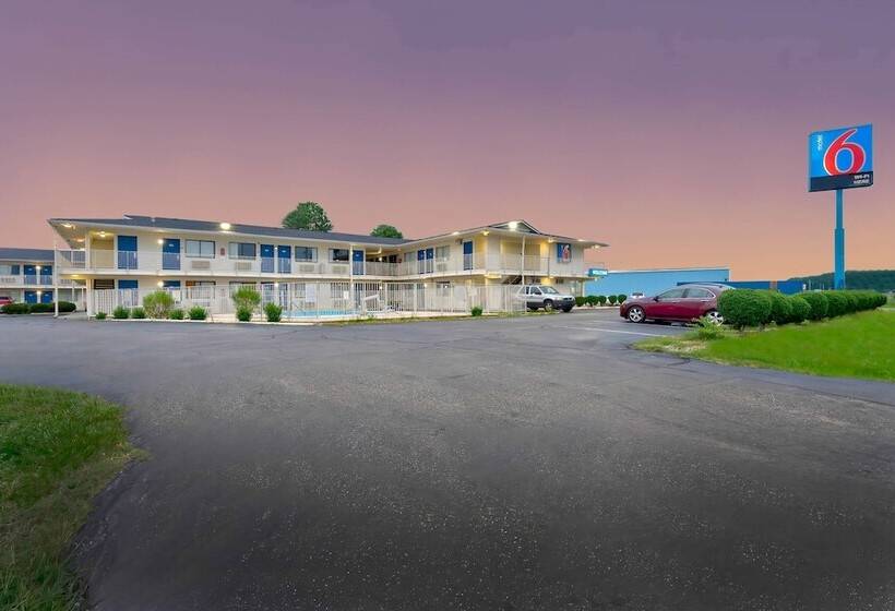 Motel 6 lumberton, Nc