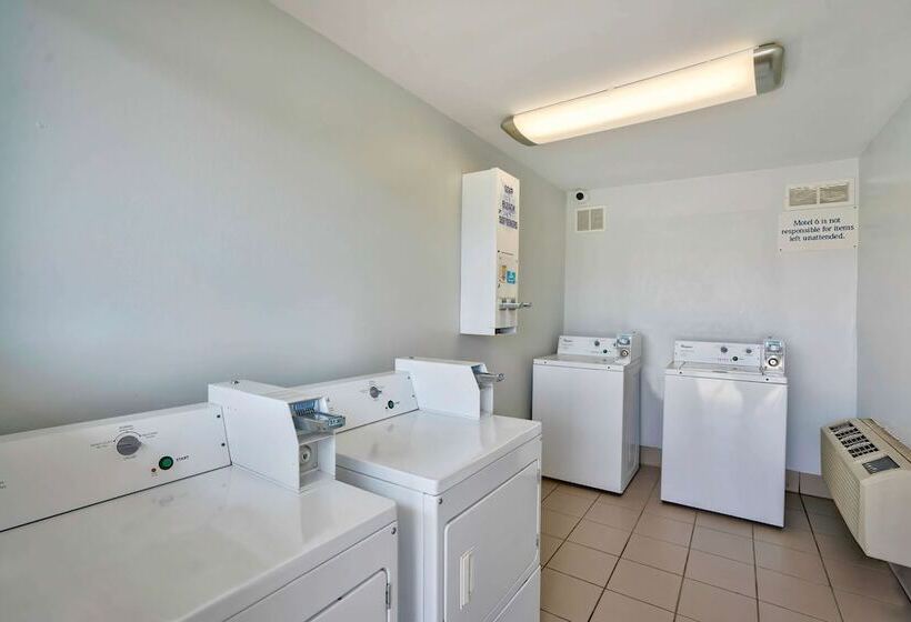 Motel 6 lumberton, Nc