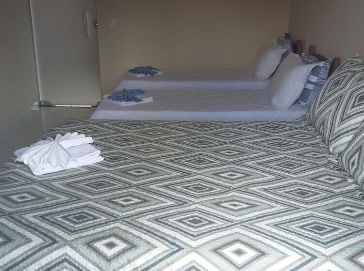 Bed and Breakfast Canastra Season