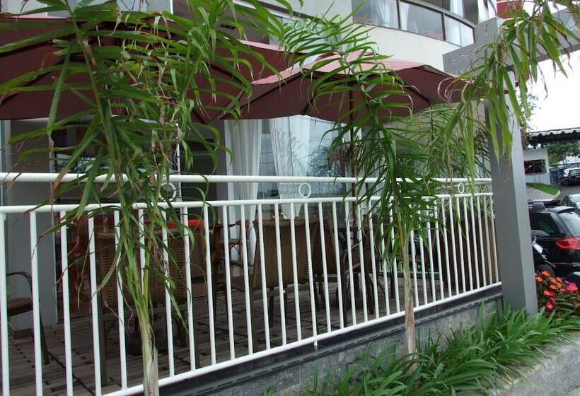 Vivas Hotel E Casa