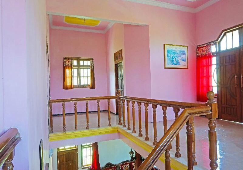 Отель Spot On 91527 As-sakinah Homestay Syariah