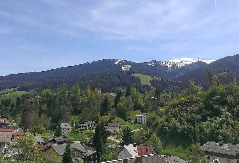 هتل Appartement Schattauer