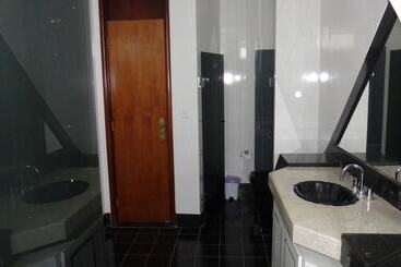 هتل Hostel 7 Goiânia