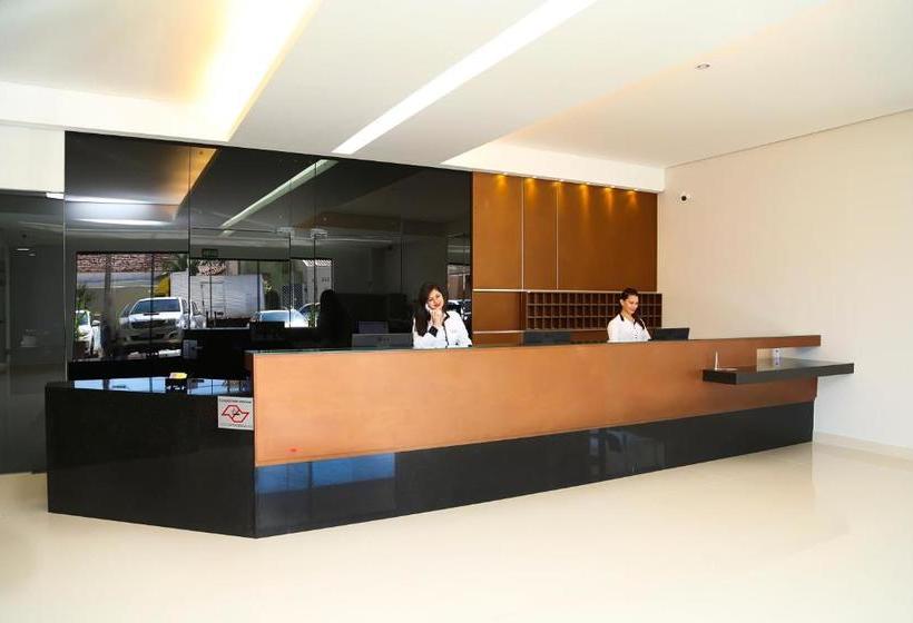 ホテル Litani Comfort Inn