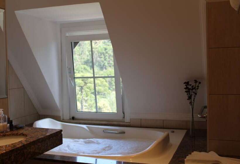 هتل Pousada Grandchamp