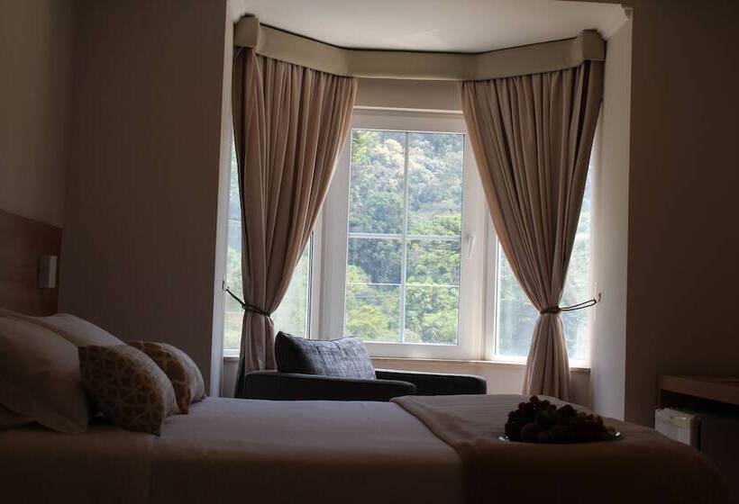 هتل Pousada Grandchamp