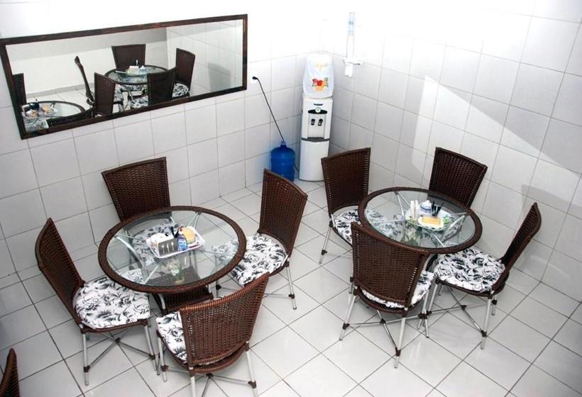 هتل Pousada Savoy