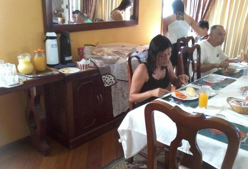 Bed and Breakfast Village Pendotiba
