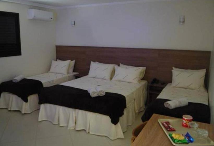 ホテル Itupeva Plaza