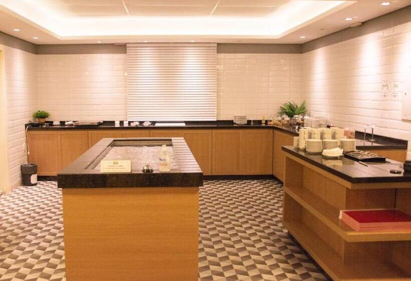 ホテル Nhtel Acomodações