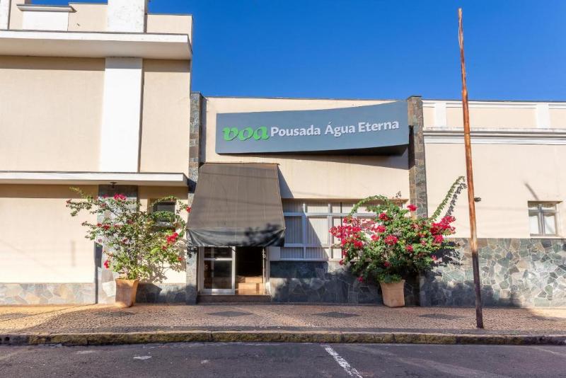 هتل Pousada água Eterna   Próximo Ao Museu De Cera, Hot Beach E Thermas Dos Laranjais   By Up