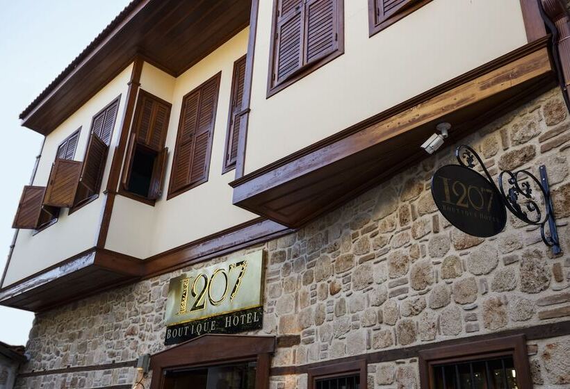 هتل 1207 Special Class