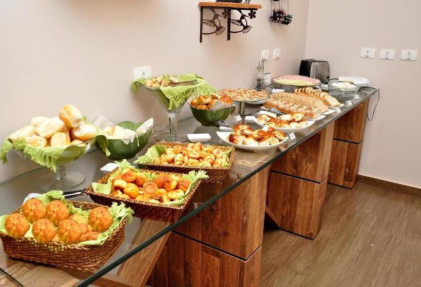 Class Hotel Passos