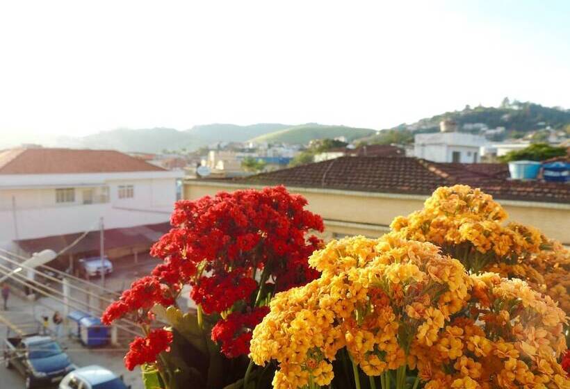 فندق Oriente
