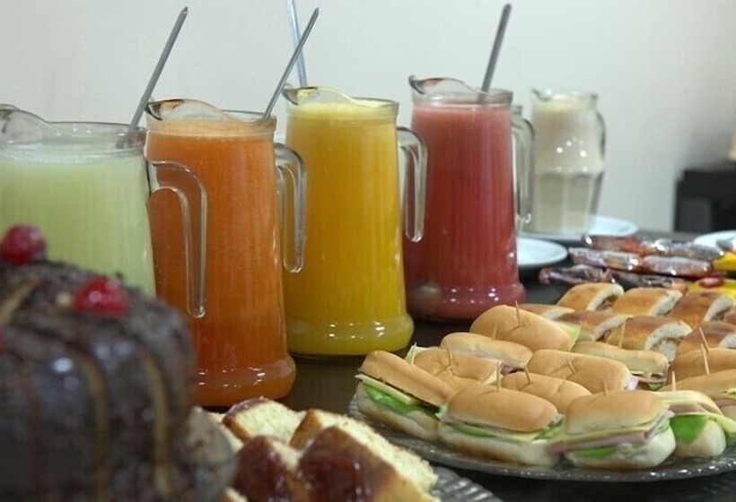 فندق Portal Da Amazonia