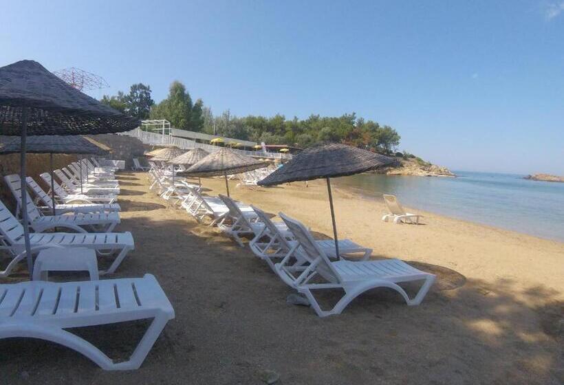 ホテル Rainbow Bay Ozdere Beach