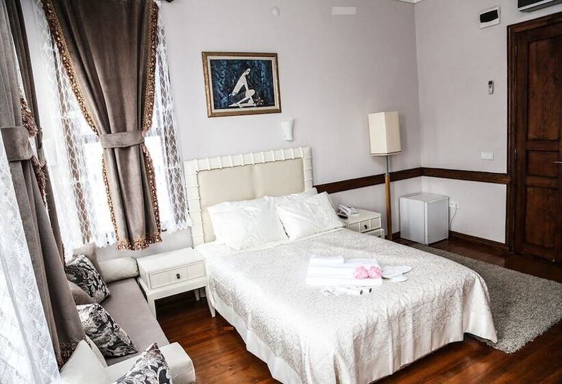 Izmit Otel