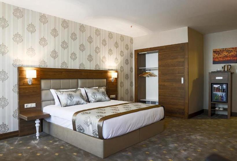 Royal Hotel Inegol