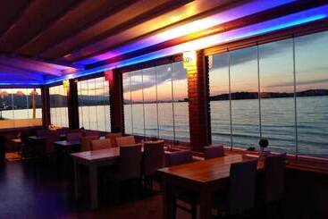 Urla Yelken Hotel Adults Only