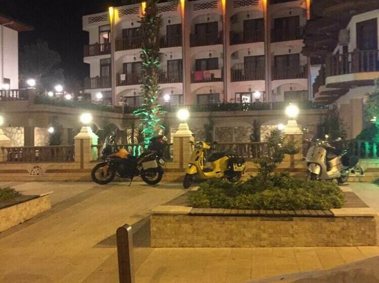 Ates Otel