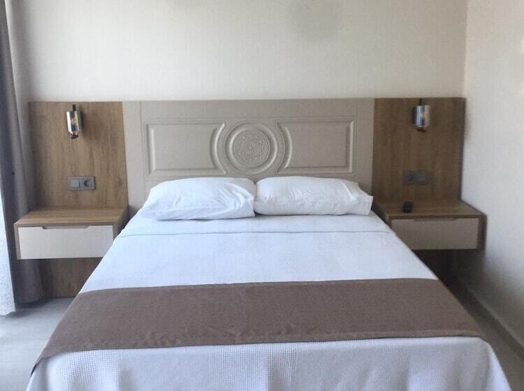 Ates Otel