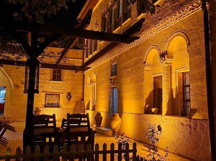 تختخواب و صبحانه Hikmet's House