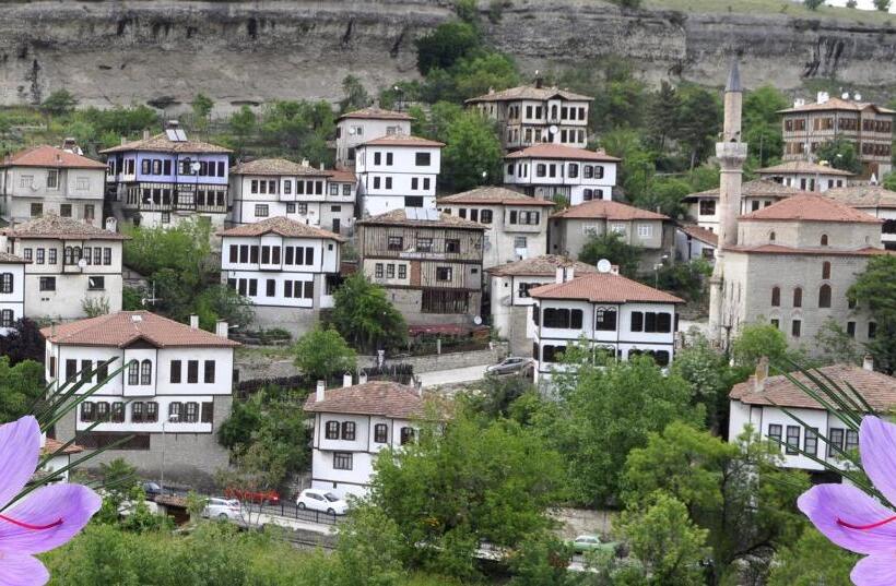 هتل Arifbey Konak