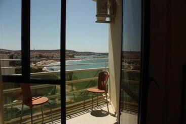Wa çeşme Farm Hotel Beach Resort & Spa