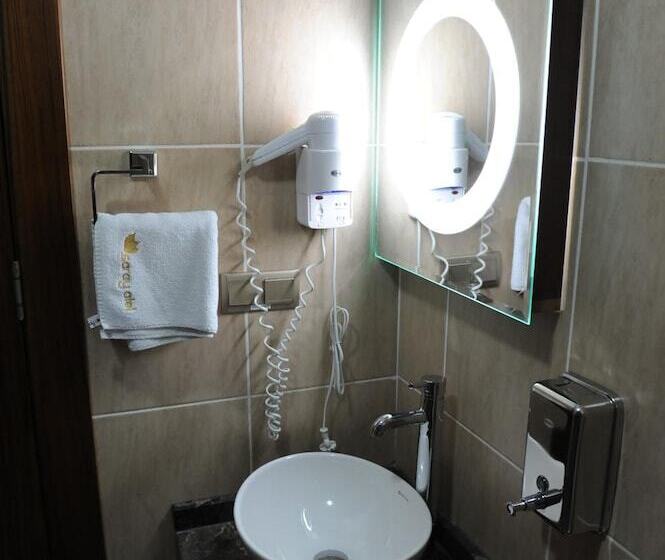 هتل Izmıt Saray