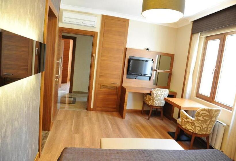 هتل Izmıt Saray