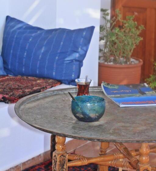 هتل Kalkan Turk Evi