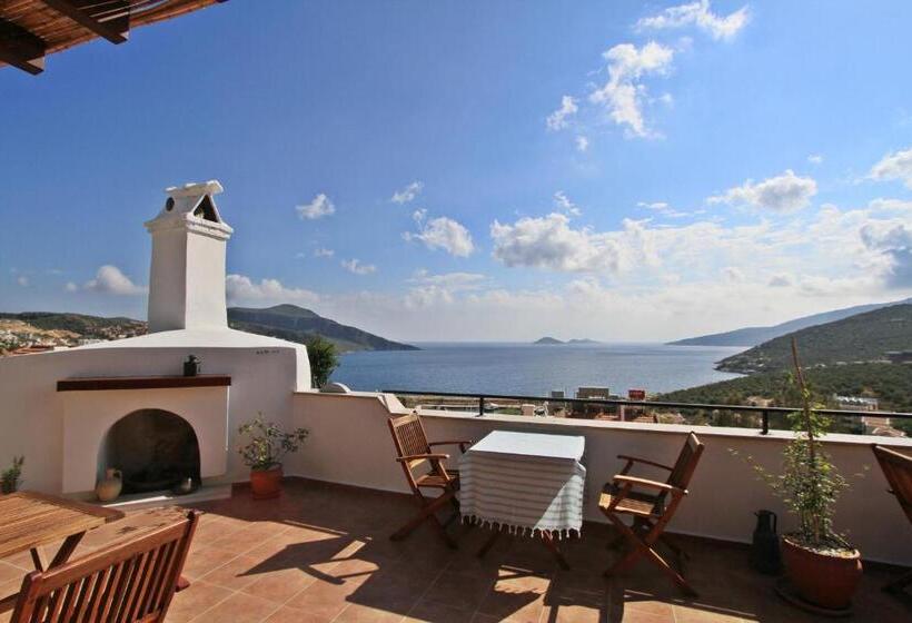 هتل Kalkan Turk Evi