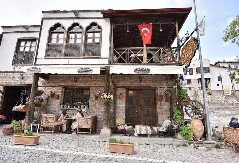هتل Sille Konak