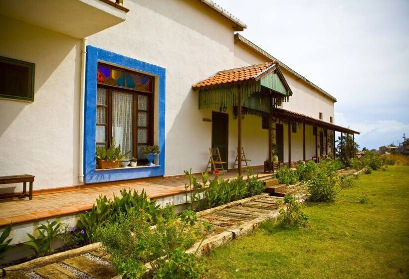Mavi Keci Otel
