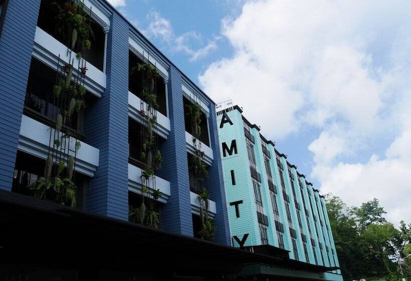 هاستل Amity Poshtel