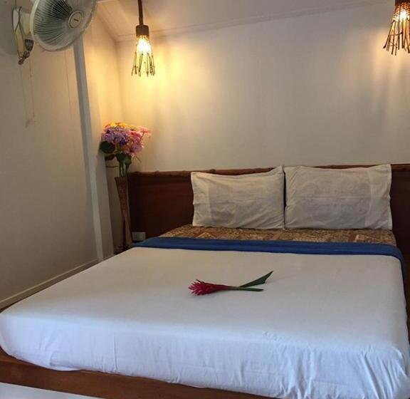 تختخواب و صبحانه Baan Anattaya Koh Yao Noi