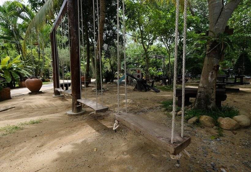 هتل Baan Imm Sook Resort
