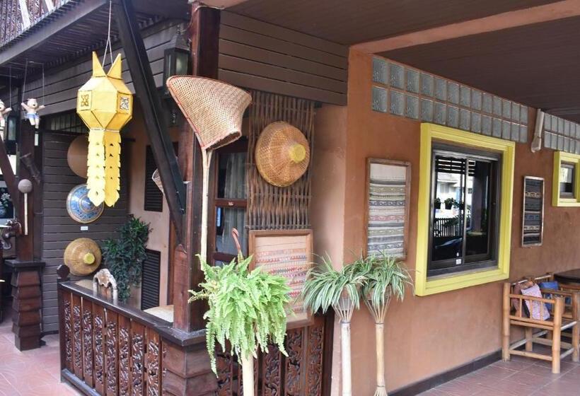 هتل Baanfai Guesthouse Chiangkhong