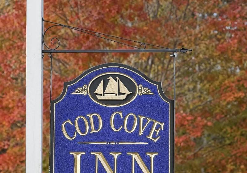 هتل Cod Cove Inn