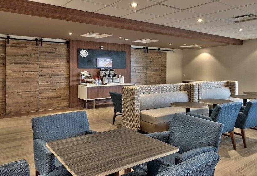 هتل Holiday Inn Express & Suites Broomfield, An Ihg