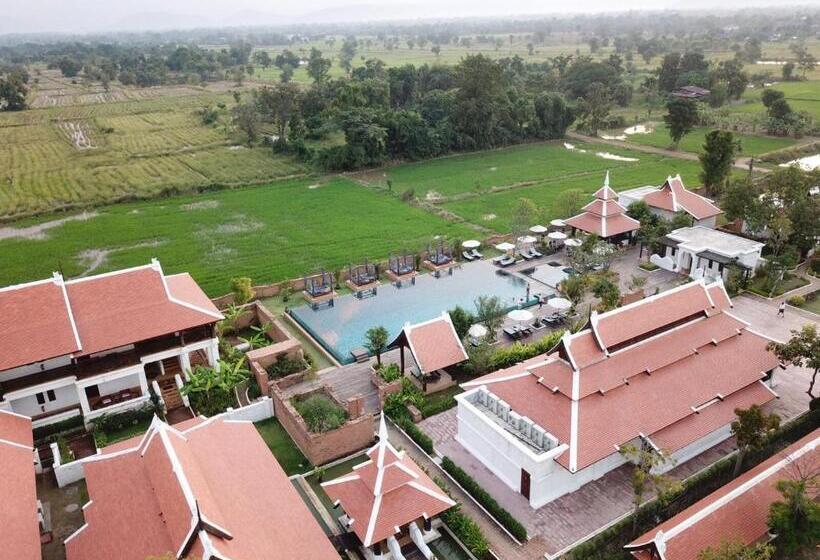 هتل Sriwilai Sukhothai