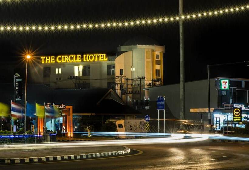 هتل The Circle