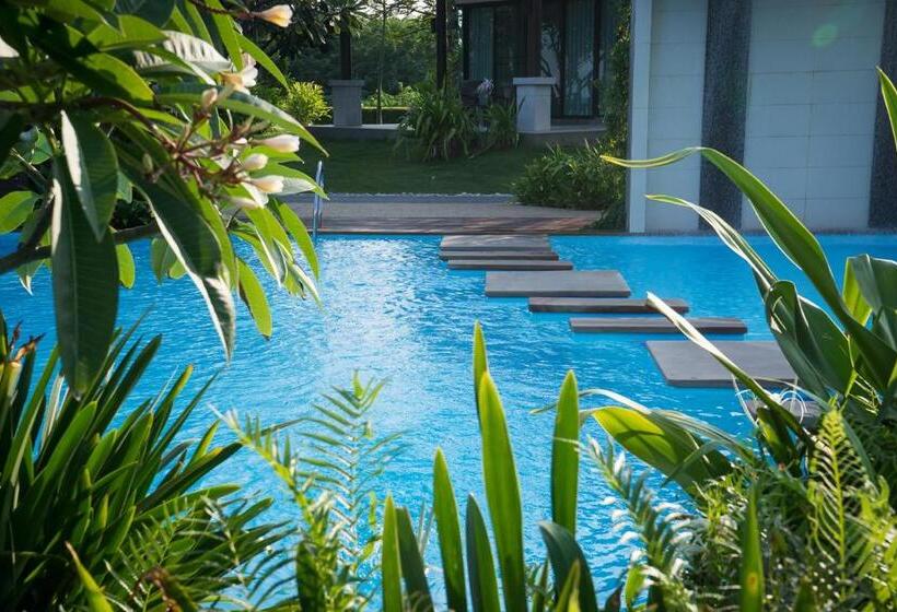 I Tara Resort & Spa