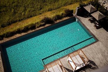استراحتگاه Brique Hotel Chiangmai